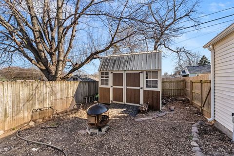 Tiny photo for 1325 W 38th Street, Davenport, IA 52806 (MLS # 12611524)