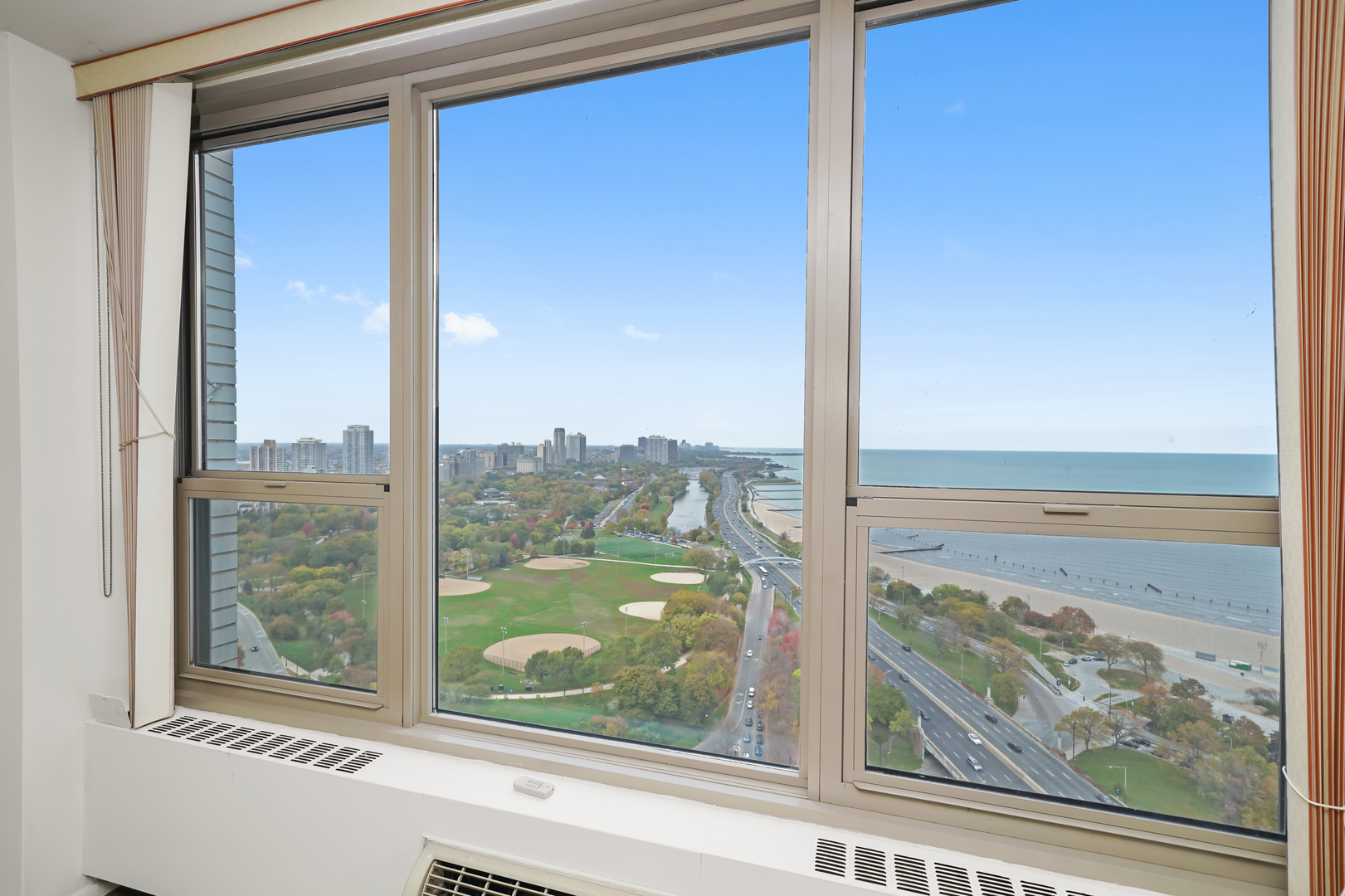 1550 N Lake Shore Drive 32C