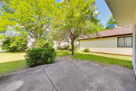 Tiny photo for 2 Oakmont Court, Streamwood, IL 60107 (MLS # 12702153)