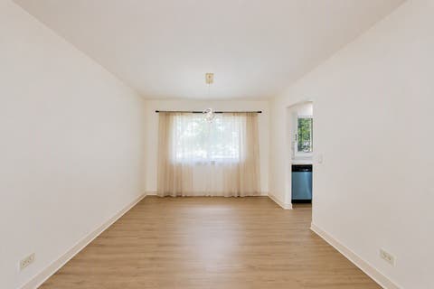 Tiny photo for 2 Oakmont Court, Streamwood, IL 60107 (MLS # 12702153)