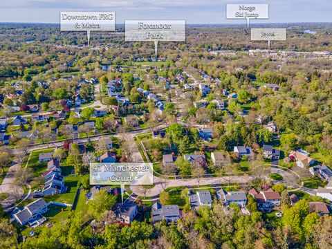 Tiny photo for 41 Manchester Court, Fox River Grove, IL 60021 (MLS # 12631716)