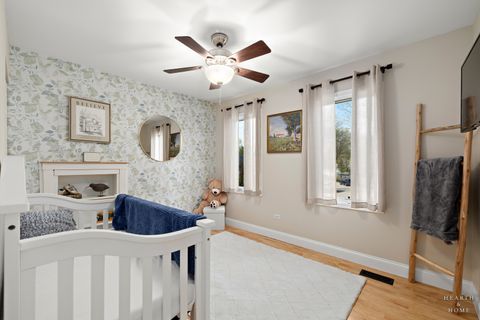 Tiny photo for 41 Manchester Court, Fox River Grove, IL 60021 (MLS # 12631716)