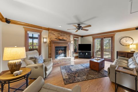 Tiny photo for 825 Evergreen Avenue, Glen Ellyn, IL 60137 (MLS # 12541287)