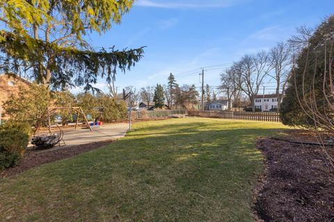 Tiny photo for 825 Evergreen Avenue, Glen Ellyn, IL 60137 (MLS # 12541287)