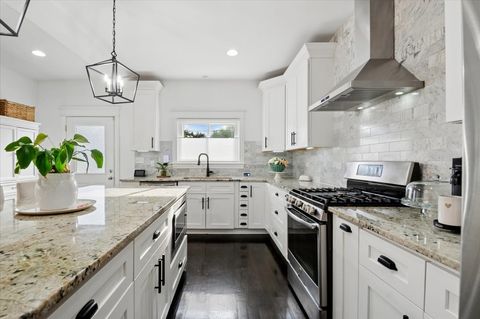 Tiny photo for 1416 Elmwood Avenue, Berwyn, IL 60402 (MLS # 12690838)