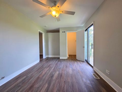 Tiny photo for 1672 Cornell Drive, Hoffman Estates, IL 60169 (MLS # 12463893)