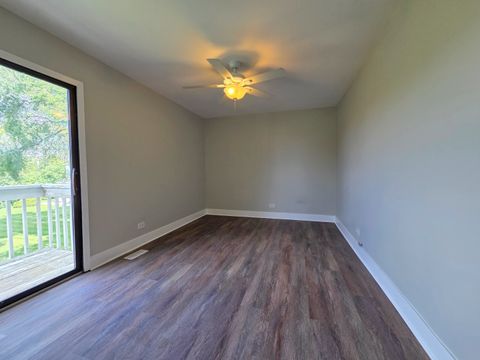 Tiny photo for 1672 Cornell Drive, Hoffman Estates, IL 60169 (MLS # 12463893)