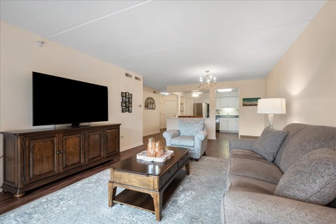 Tiny photo for 6801 N Milwaukee Avenue #402, Niles, IL 60714 (MLS # 12745227)
