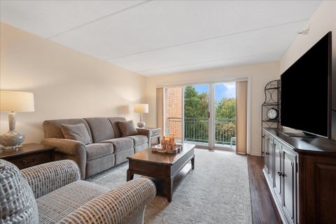Tiny photo for 6801 N Milwaukee Avenue #402, Niles, IL 60714 (MLS # 12745227)