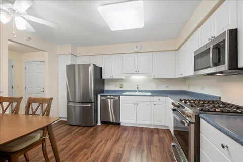 Tiny photo for 6801 N Milwaukee Avenue #402, Niles, IL 60714 (MLS # 12745227)