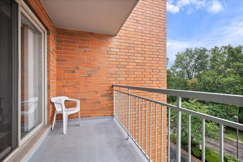 Tiny photo for 6801 N Milwaukee Avenue #402, Niles, IL 60714 (MLS # 12745227)