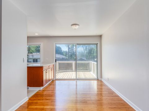 Tiny photo for 17 Knollwood Drive, Montgomery, IL 60538 (MLS # 12464402)