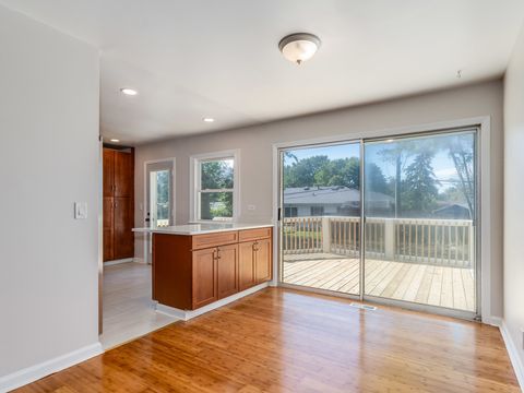 Tiny photo for 17 Knollwood Drive, Montgomery, IL 60538 (MLS # 12464402)