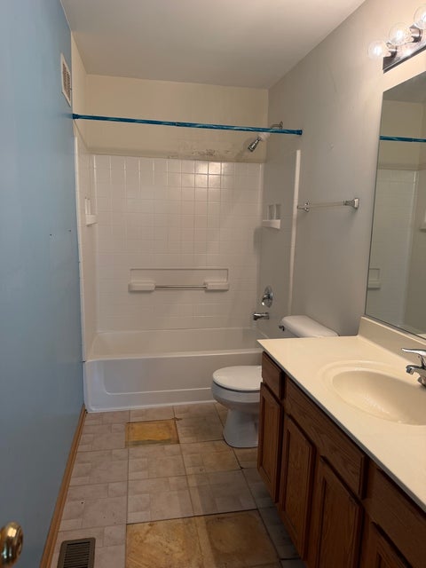 Tiny photo for 1110 Symphony Drive, Aurora, IL 60504 (MLS # 12714590)