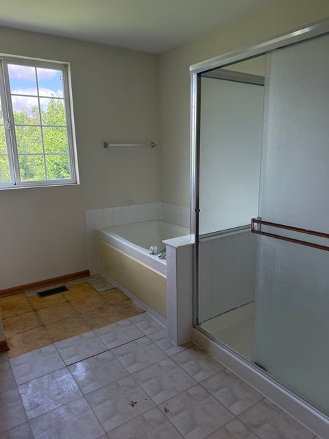 Tiny photo for 1110 Symphony Drive, Aurora, IL 60504 (MLS # 12714590)