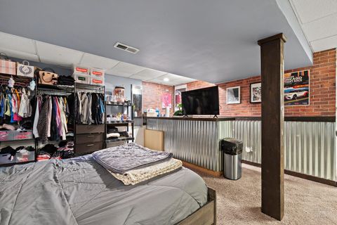 Tiny photo for 56 Huntcliff Court, Fox River Grove, IL 60021 (MLS # 12537308)