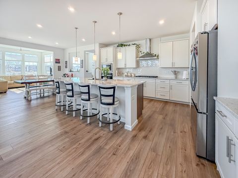 Tiny photo for 12341 Eileen Street, Lemont, IL 60439 (MLS # 12595366)