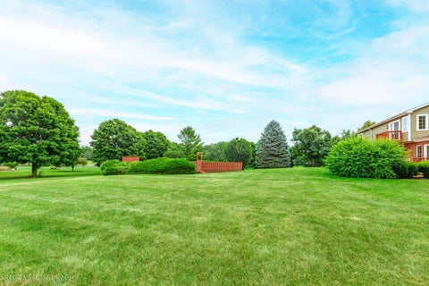 Tiny photo for 10410 Saddlebred Trail, Woodstock, IL 60098 (MLS # 12739973)