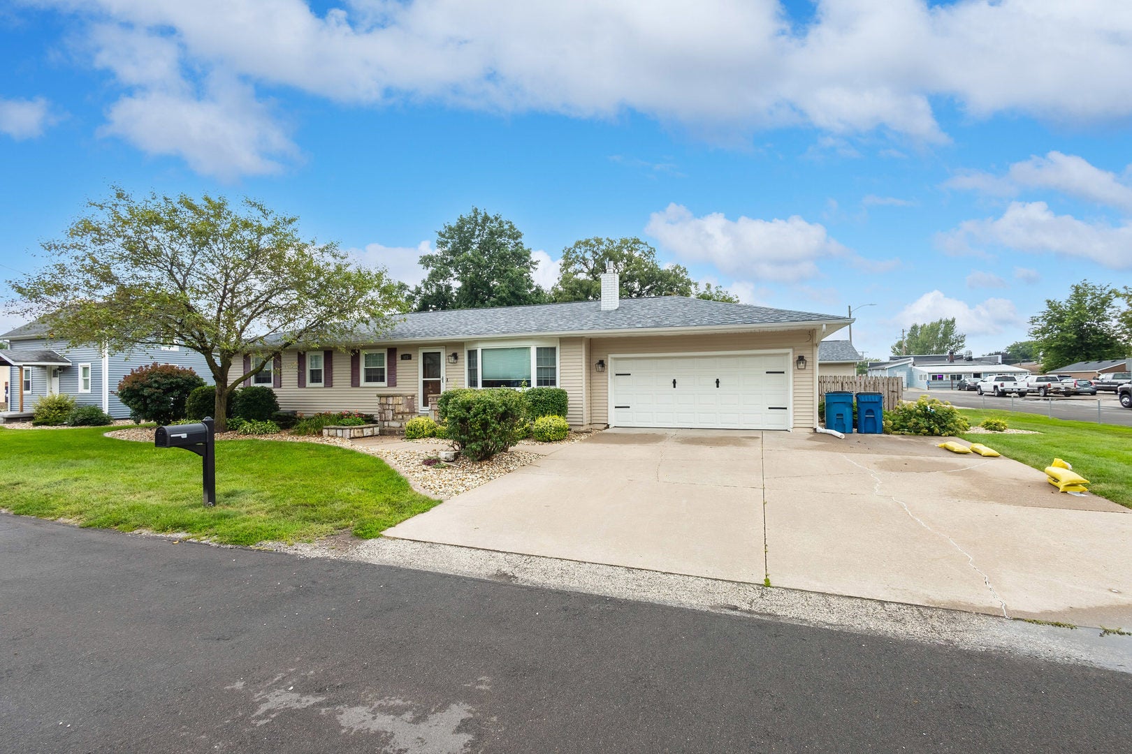 125 W. Orphed Street