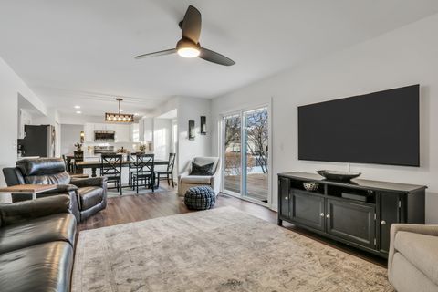 Tiny photo for 269 Braxton Way, Grayslake, IL 60030 (MLS # 12545379)