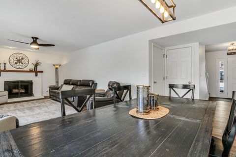 Tiny photo for 269 Braxton Way, Grayslake, IL 60030 (MLS # 12545379)