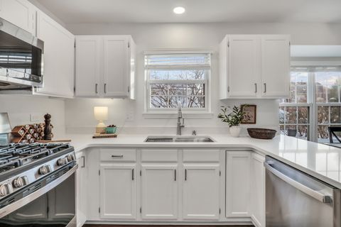 Tiny photo for 269 Braxton Way, Grayslake, IL 60030 (MLS # 12545379)