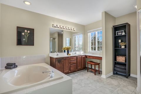 Tiny photo for 269 Braxton Way, Grayslake, IL 60030 (MLS # 12545379)