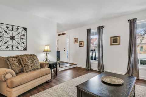 Tiny photo for 269 Braxton Way, Grayslake, IL 60030 (MLS # 12545379)