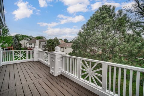 Tiny photo for 807 Viewpointe Drive, St. Charles, IL 60174 (MLS # 12629695)