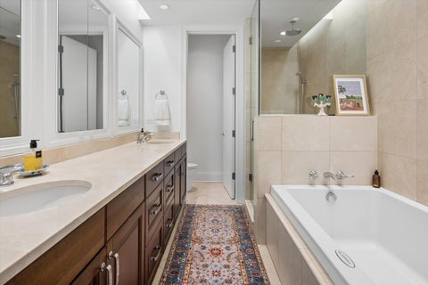 Tiny photo for 1418 N LaSalle Drive #3, Chicago, IL 60610 (MLS # 12674492)