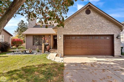 A home in West Dundee