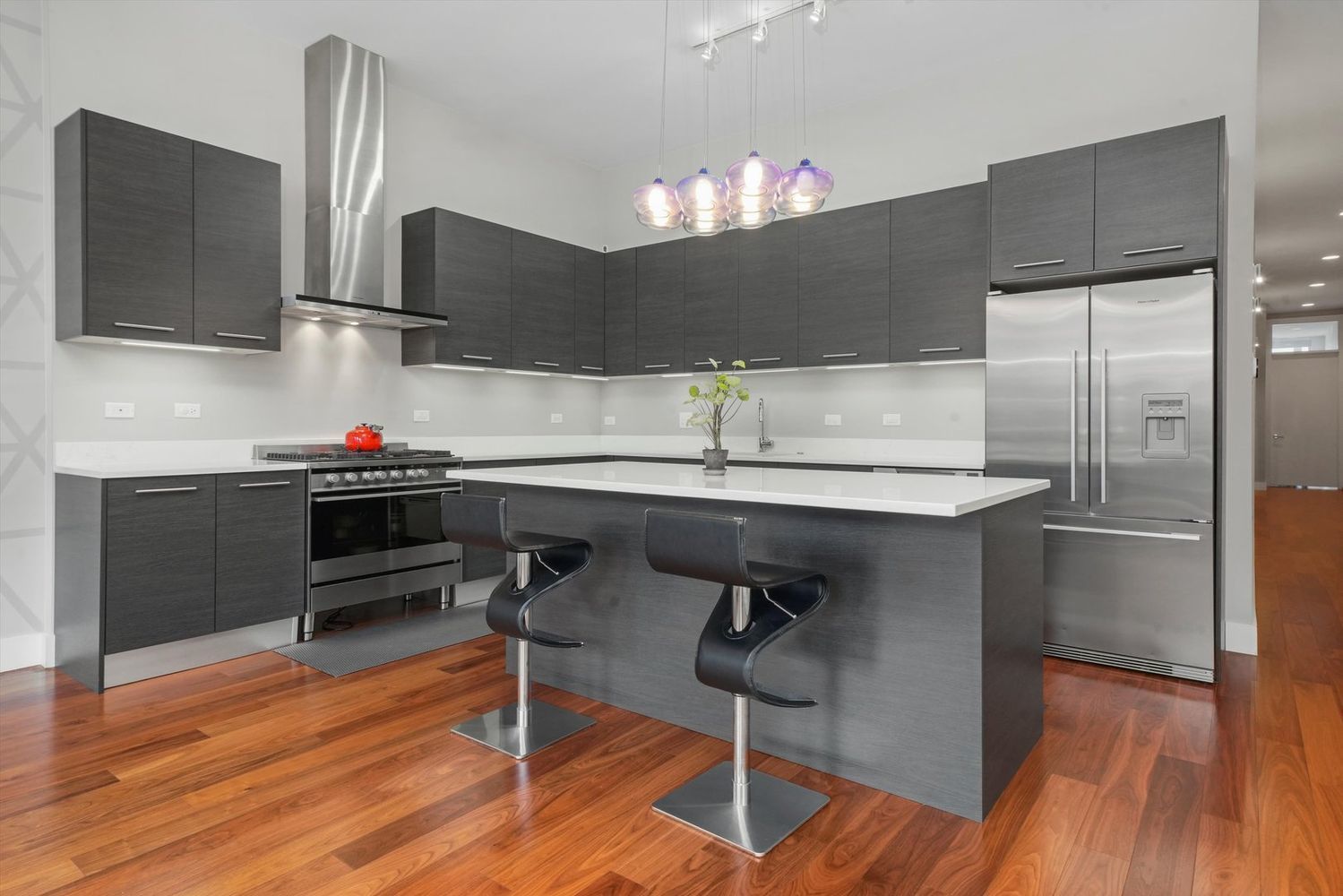 128 S Aberdeen Street 4S