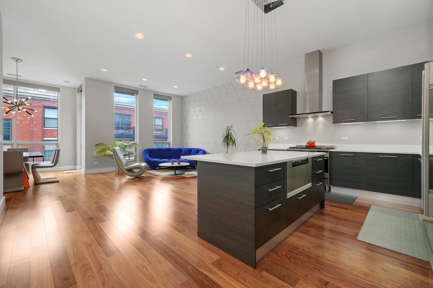 128 S Aberdeen Street 4S