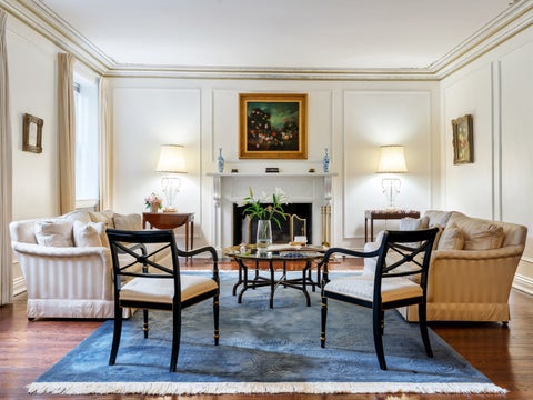Tiny photo for 232 E Walton Place #3E, Chicago, IL 60611 (MLS # 12716425)