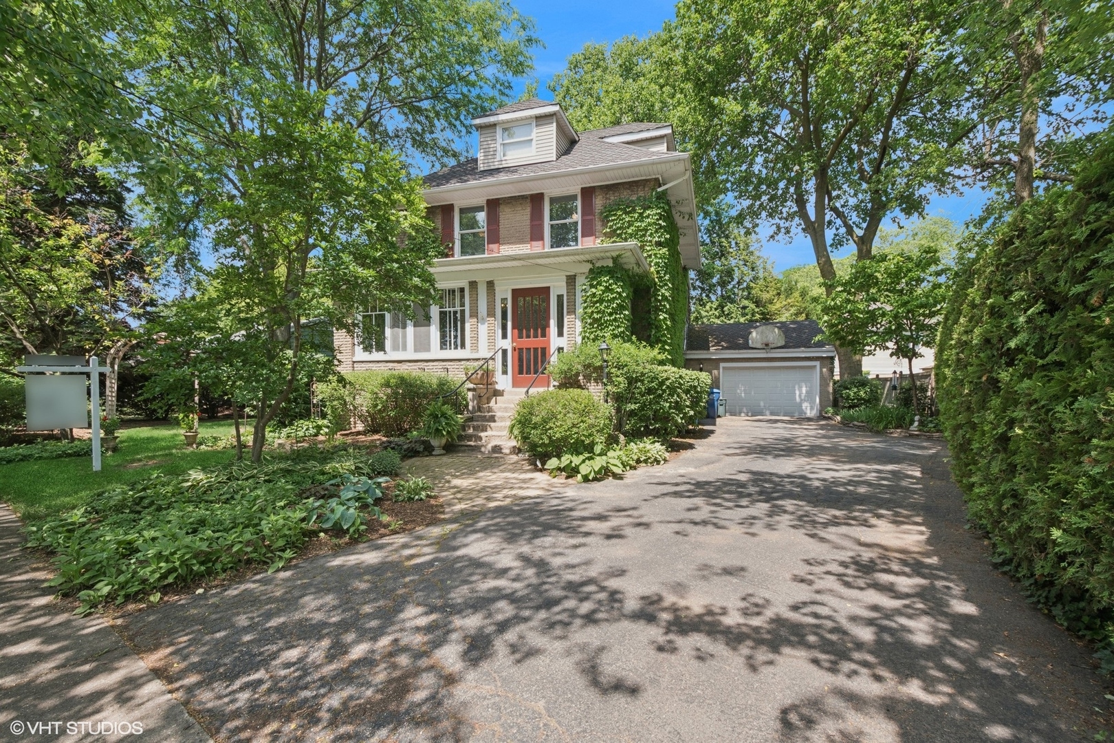 2040 Old Glenview Road