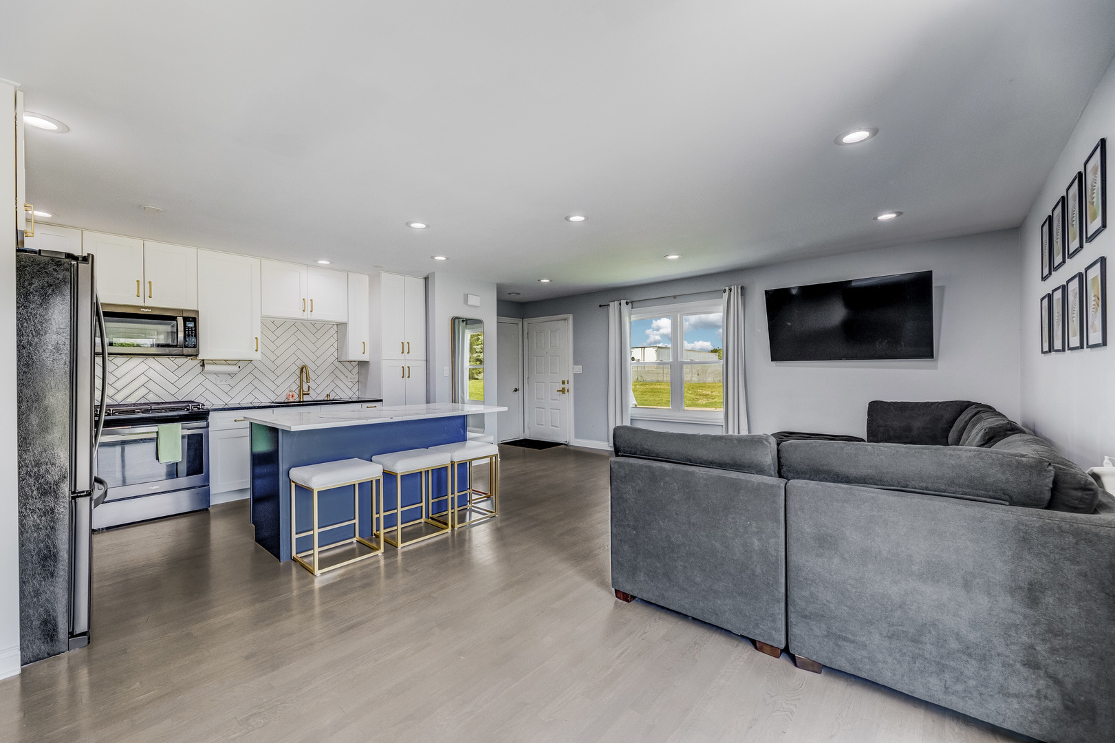 802 Honeytree Drive