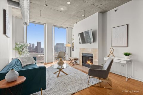 Tiny photo for 700 N Larrabee Street #1811, Chicago, IL 60654 (MLS # 12601308)