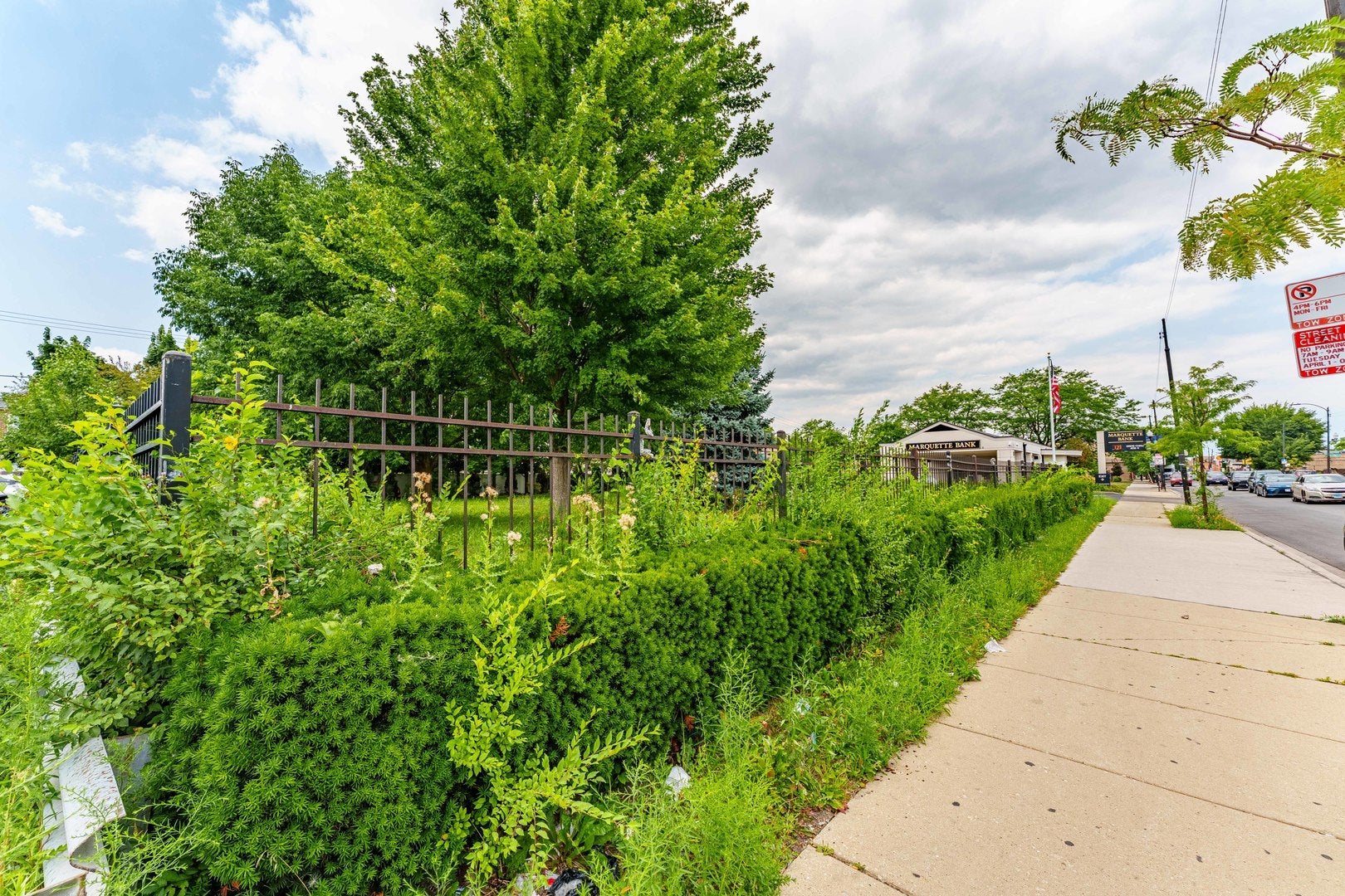 5414 S Kedzie Avenue