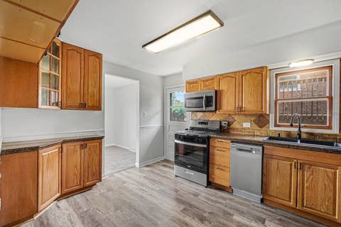 Tiny photo for 3619 W 121st Place, Alsip, IL 60803 (MLS # 12676290)
