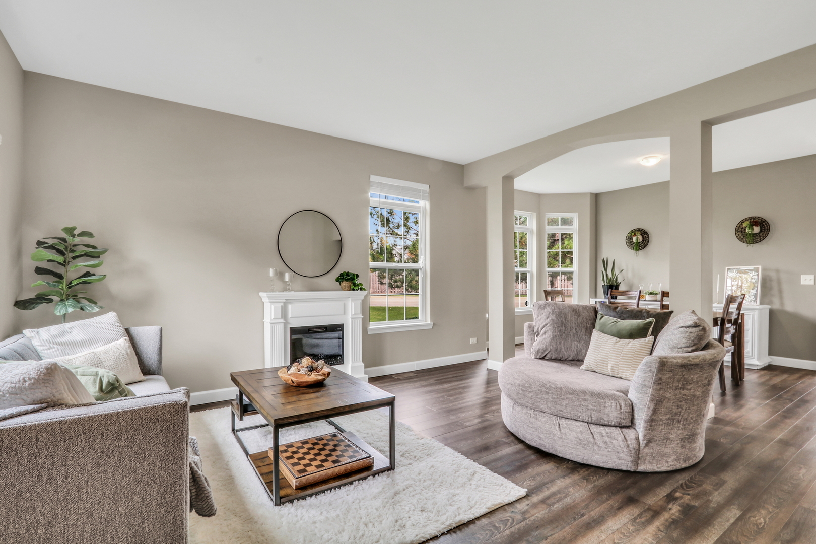 32111 N Great Plaines Avenue