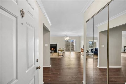 Tiny photo for 3030 Pheasant Creek Drive #402, Northbrook, IL 60062 (MLS # 12583042)