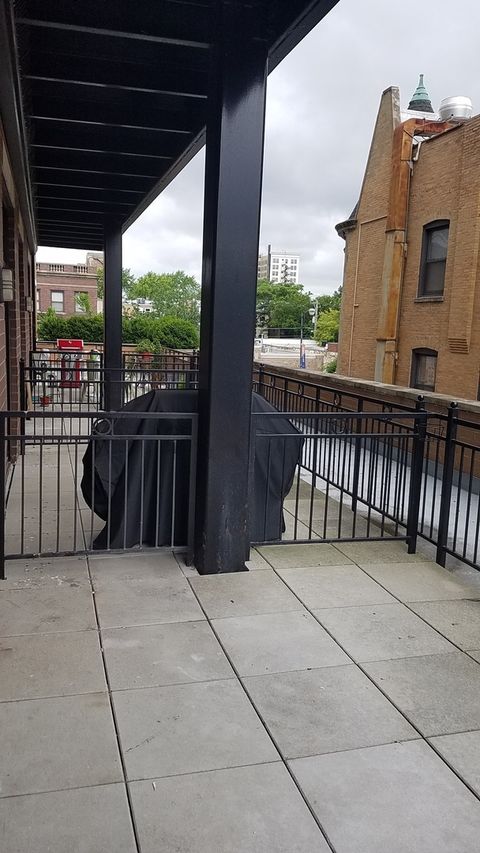 Tiny photo for 950 W Leland Avenue #305, Chicago, IL 60640 (MLS # 12613795)