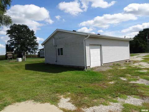 Tiny photo for 26004 2000 N County Road, Annawan, IL 61234 (MLS # QC4267160)