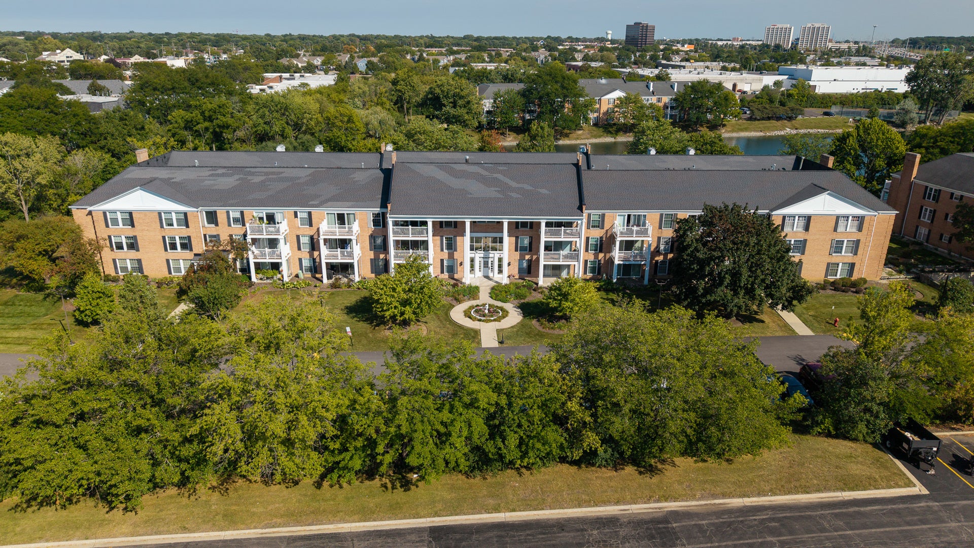 5501 Carriageway Drive 313A