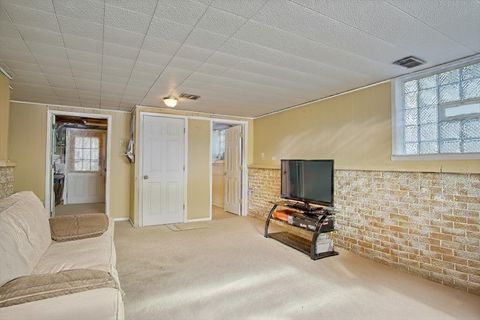 Tiny photo for 251 W Armitage Avenue, Elmhurst, IL 60126 (MLS # 12523828)