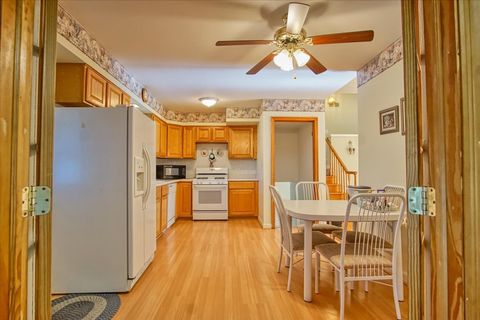 Tiny photo for 251 W Armitage Avenue, Elmhurst, IL 60126 (MLS # 12523828)