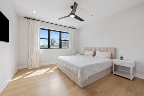 Tiny photo for 4537 N Clark Street #3C, Chicago, IL 60640 (MLS # 12699231)