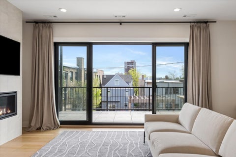 Tiny photo for 4537 N Clark Street #3C, Chicago, IL 60640 (MLS # 12699231)