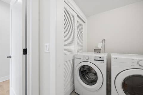 Tiny photo for 4537 N Clark Street #3C, Chicago, IL 60640 (MLS # 12699231)