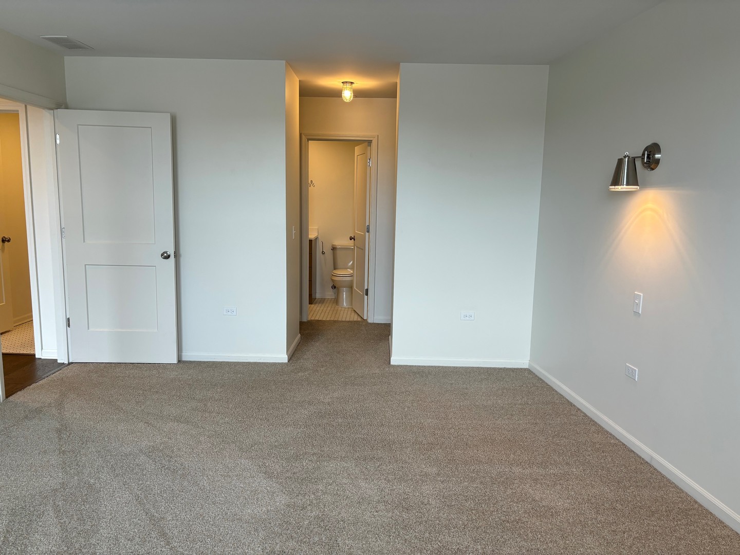 Photo 13 of 24 of 115 Lake Street 217 condo